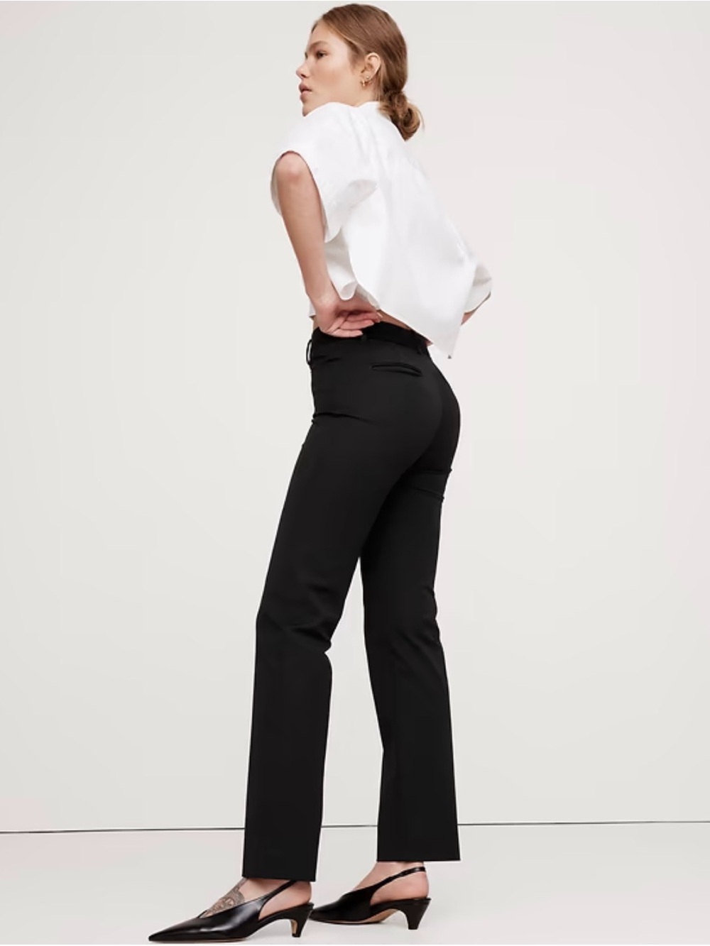 Banana Republic Women’s Navy Blue Leg Sloan Trouser- Size 14